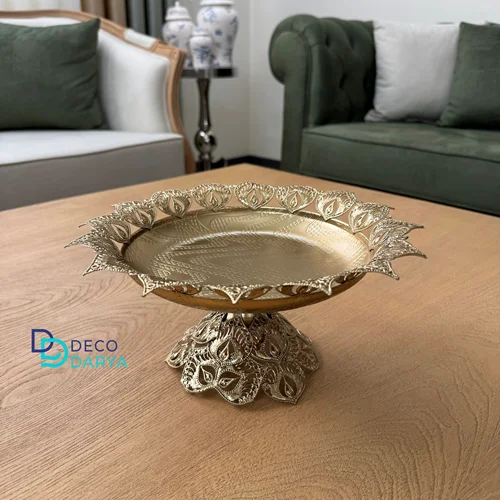شیرینی خوری تک طبقه مانا