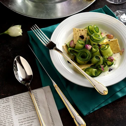 سرویس قاشق چنگال ۱۸نفره فریزلند کد 0166